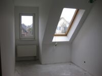 Zimmeransicht mit Schräge Reihenmittelhaus Bergen auf Rügen, Immobilienmakler Kerstin Hilsinger Stralsund